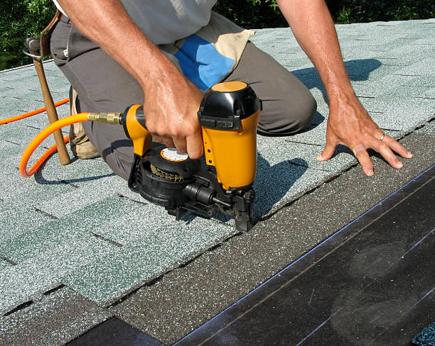 Best Residential Roofing Contractor  in Rhinelander, WI